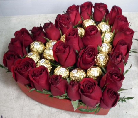 rosas en forma de corazones